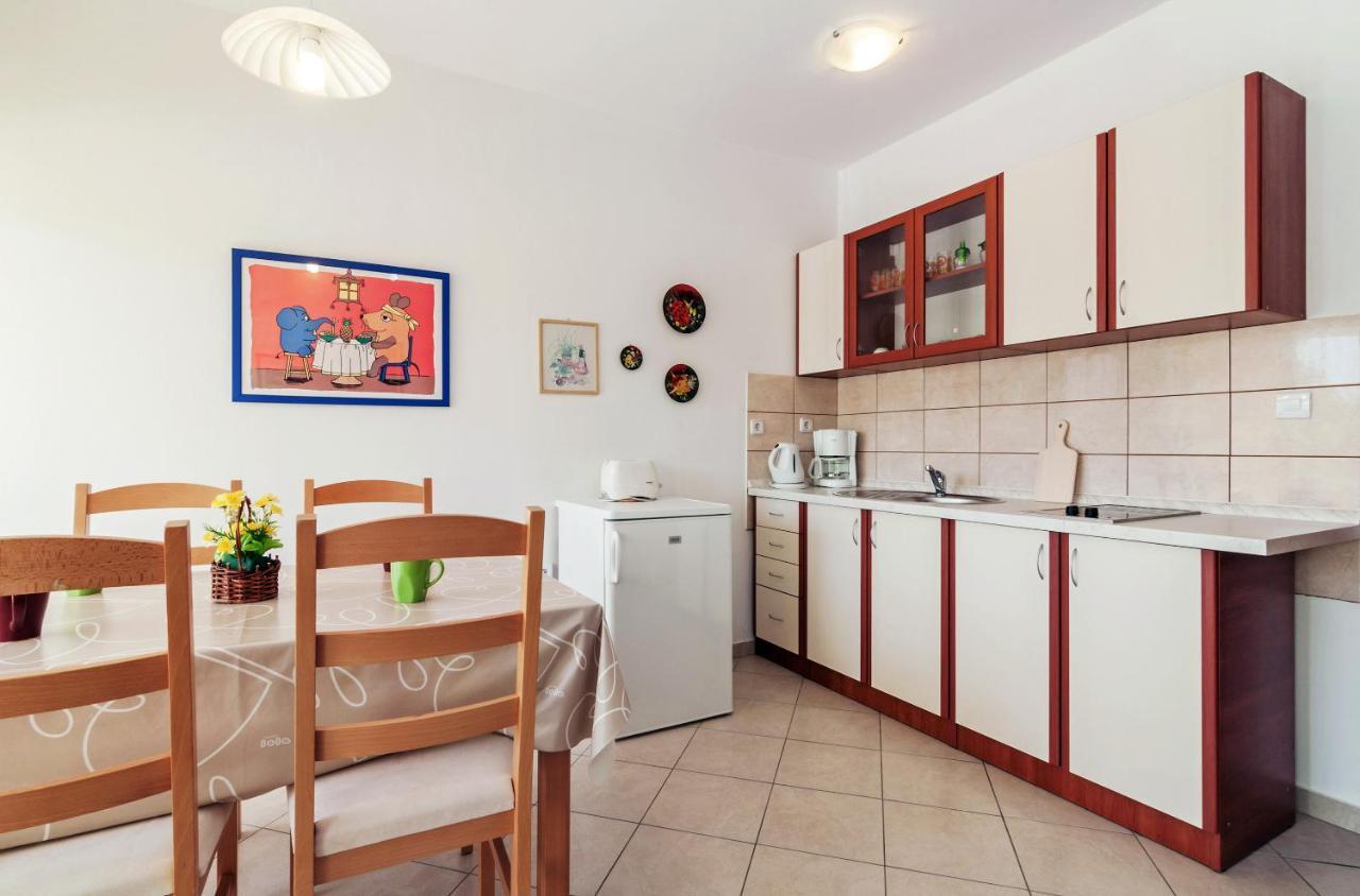 Apartment Marelja - Private Parking And Balcony Zadar Ngoại thất bức ảnh