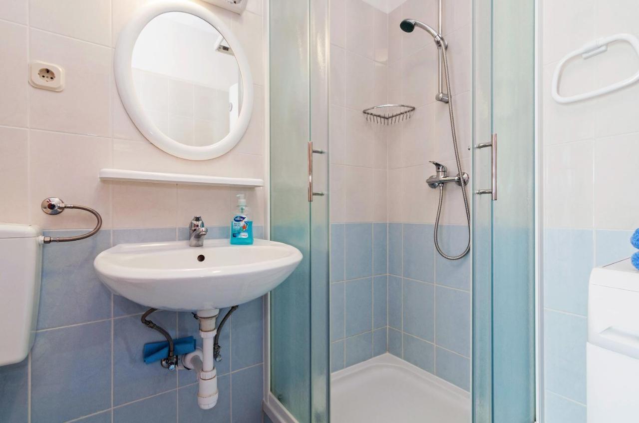 Apartment Marelja - Private Parking And Balcony Zadar Ngoại thất bức ảnh